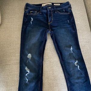 Hollister low rise skinny jeans size 25